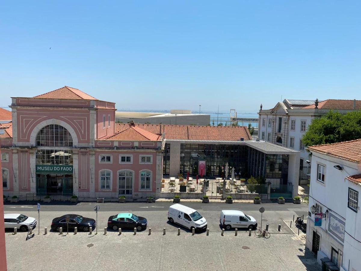 Alfama Apartment With Balcony Lisboa Kültér fotó