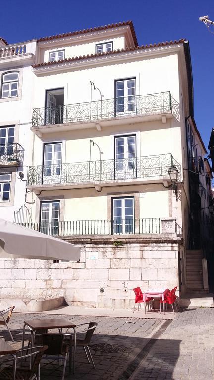 Alfama Apartment With Balcony Lisboa Szoba fotó
